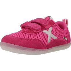 Buty MUNICH BABY KODA 09 Rose. Czerwone obuwie sportowe damskie munich, bez wzorów, ze skóry, na fitness i siłownię. Za 182.85 zł.