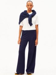 ARMEDANGELS Spodnie Kobiety wiskoza niebieski, XS. Niebieskie spodnie materiałowe damskie ARMEDANGELS, xs, bez wzorów, z wiskozy. Za 499.95 zł.