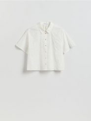 Ażurowa koszula - biały. Białe koszule damskie Reserved, l, w ażurowe wzory, z bawełny, bez kołnierzyka, bez ramiączek. Za 109.99 zł.