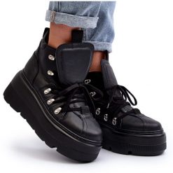 Zazoo 3416 Skórzane Damskie Buty Sportowe Czarne. Czarne obuwie sportowe damskie bez wzorów, ze skóry. Za 655.83 zł.
