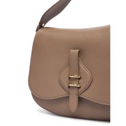 Torebka Coccinelle. Brązowe torebki do ręki damskie Coccinelle, bez wzorów, klasyczne, bez dodatków. Za 1,599.00 zł.