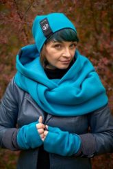 Czapka Hultajka Turkus. Czerwone czapki i kapelusze damskie Hultaj Polski, na jesień, bez wzorów, z bawełny, eleganckie. Za 99.00 zł.