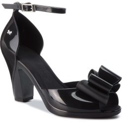 Sandały ZAXY - Diva Top Sandal Fem 82442 Black 50522 AA285082 02064. Klapki damskie marki Zaxy. W wyprzedaży za 179.00 zł.