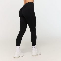 Legginsy damskie fitness z wysokim stanem Fierce V-back. Czarne legginsy sportowe damskie GYMBEAM, m, bez wzorów, z elastanu, z podwyższonym stanem, długie, do biegania. Za 110.90 zł.