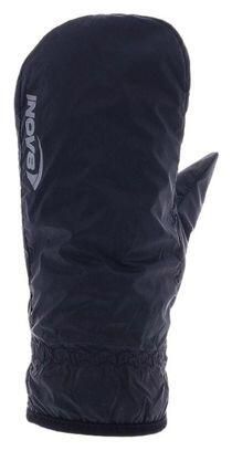 Rękawiczki do biegania Inov-8 Waterproof Overmitt. Czarne rękawiczki damskie Inov-8, bez wzorów, z materiału. Za 94.99 zł.