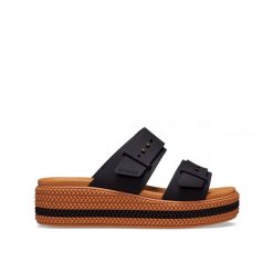 Buty Sportowe Crocs Czarne Wygodne. Czarne obuwie sportowe damskie Crocs, bez wzorów, ze skóry, na fitness i siłownię. Za 336.45 zł.
