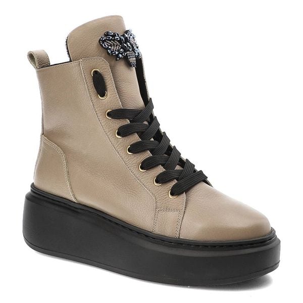 Beżowe Sneakersy Karino Damskie Buty Jesienne. Brązowe kozaki damskie Karino, ze skóry, bez obcasa. Za 449.00 zł.