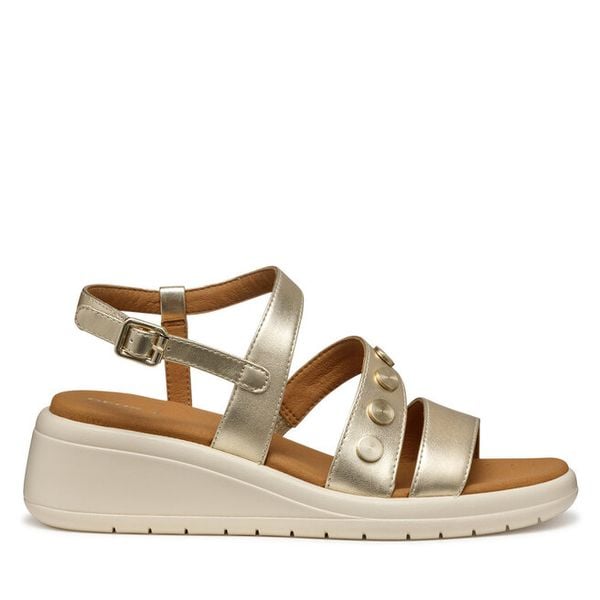 Sandały Geox. Żółte sandały damskie Geox, bez wzorów, bez obcasa, na koturnie, bez zapięcia. Za 399.99 zł.