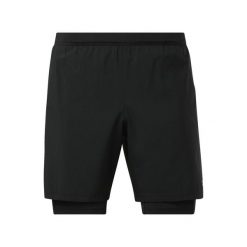 Spodenki do biegania Reebok 2 en 2. Czarne krótkie spodenki sportowe męskie Reebok, m, bez wzorów, z materiału, do biegania. Za 224.60 zł.
