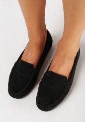 Czarne Mokasyny z Imitacji Zamszu na Płaskiej Podeszwie Sallevia. Czarne mokasyny damskie Born2be, eleganckie. Za 59.99 zł.