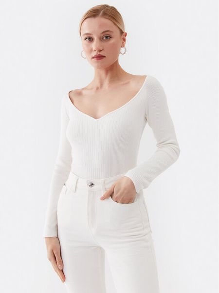 Guess Sweter W3YR25 Z37J2 Biały Slim Fit. Białe swetry damskie Guess, xl, z aplikacjami, z wiskozy, bez kołnierzyka, bez ramiączek, bez kaptura. Za 198.99 zł.