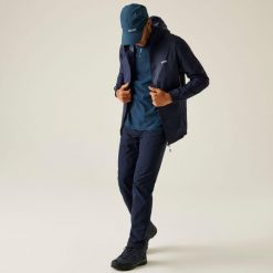 Kurtka trekkingowa męska Pack It Jacket III kieszonkowa. Niebieskie kurtki sportowe męskie Regatta, m, bez wzorów. W wyprzedaży za 109.99 zł.