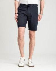 Męskie Spodenki Marcus Wilson shorts Dark Sapphire 19-402000. Niebieskie szorty męskie MARCUS, m, bez wzorów. Za 99.99 zł.