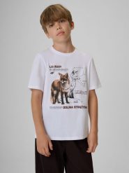 4F T-shirt regular z nadrukiem chłopięcy - biały 134 (8-9 lat). Białe t-shirty dla chłopców 4f, bez wzorów, z dzianiny, bez ramiączek. Za 49.99 zł.