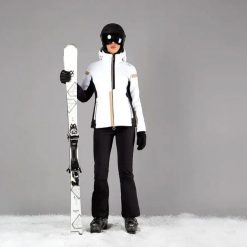 Spodnie damskie narciarskie CMP 30A0866. Czarne spodnie snowboardowe damskie CMP, l, bez wzorów, z materiału, narciarskie. Za 599.99 zł.