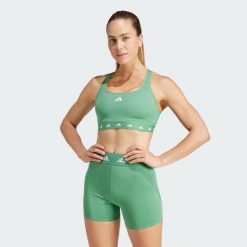 Powerreact Training Medium-Support Techfit Bra. Zielone obuwie sportowe damskie Adidas, bez wzorów, z materiału, na fitness i siłownię. W wyprzedaży za 155.95 zł.