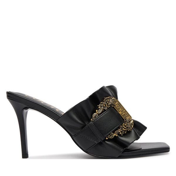Klapki Versace Jeans Couture. Czarne klapki damskie Versace Jeans Couture, bez wzorów, z jeansu, bez obcasa. Za 537.99 zł.