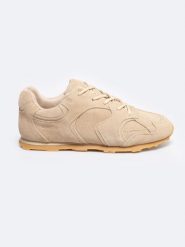 Sneakersy damskie ze skóry naturalnej zamszowej beżowe RR274819 801. Brązowe obuwie sportowe damskie Big Star, bez wzorów, ze skóry. W wyprzedaży za 99.99 zł.