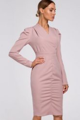 Sukienka elegancka kopertowa sukienka midi z marszczeniami pudrowy róż. Czerwone sukienki damskie Sukienki.shop, do pracy, s, bez wzorów, biznesowe, bez kołnierzyka, bez ramiączek, midi, kopertowe. W wyprzedaży za 209.00 zł.