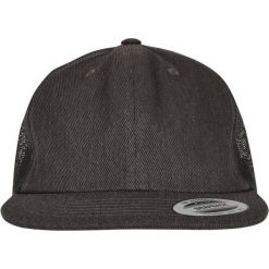 Denim Trucker Cap. Niebieskie czapki i kapelusze damskie FLEXFIT, bez wzorów, z denimu. Za 84.99 zł.