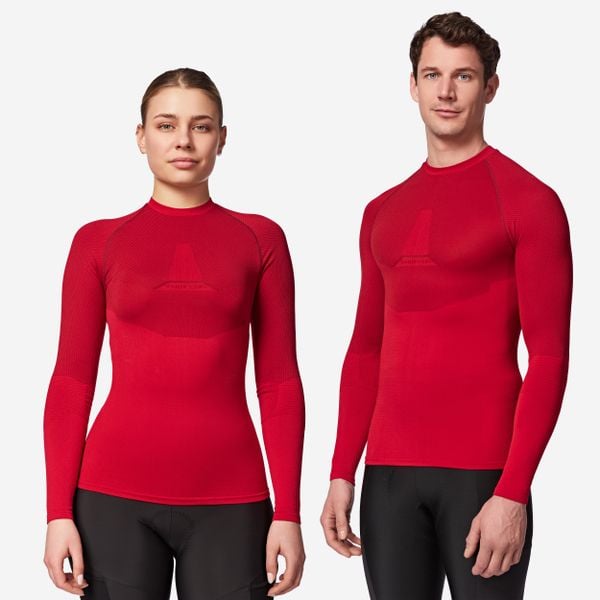 Podkoszulka na rower Van Rysel Training. Czerwone buty sportowe męskie VAN RYSEL, z elastanu, bez zapięcia, na fitness i siłownię. Za 99.99 zł.