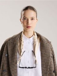 Wzorzysta apaszka - kremowy. Białe szaliki i chusty damskie Reserved, bez wzorów. Za 49.99 zł.