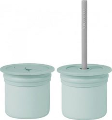 MINIKOIOI mini cup SIP+SNACK 2in1, 6m+, River Green/Powder Grey, 101260008. Szare śliniaki dla dzieci MINIKOIOI, bez wzorów. Za 59.20 zł.