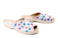 ADANEX 30230 308/1ED niebieski, kapcie damskie. Brązowe kapcie damskie Adanex, bez wzorów. Za 63.74 zł.