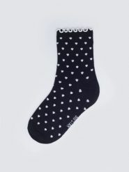 Skarpety damskie długie w białe serduszka czarne Hartisa 906. Czarne skarpety damskie Big Star, bez wzorów, ze skóry. Za 19.99 zł.