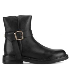 Botki MEXX. Czarne botki damskie Mexx, bez obcasa, na płaskiej podeszwie, bez zapięcia. Za 349.99 zł.