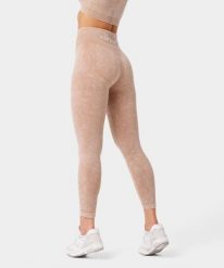Legginsy Bezszwowe sportowe dla kobiet Carpatree Yasmine z wysokim stanem. Brązowe legginsy damskie Carpatree, xs, bez wzorów, z materiału, z podwyższonym stanem, na fitness i siłownię. Za 159.99 zł.