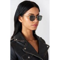 Le Specs Okulary przeciwsłoneczne Neptune - Gold. Brązowe okulary przeciwsłoneczne damskie Le Specs. Za 303.95 zł.