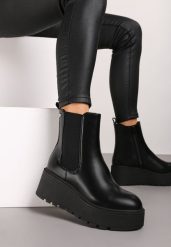 Czarne Botki Sztyblety na Platformie i Koturnie z Gumką Riaella. Czarne botki damskie Renee, z jeansu, eleganckie, bez obcasa, na koturnie, bez zapięcia. Za 129.99 zł.