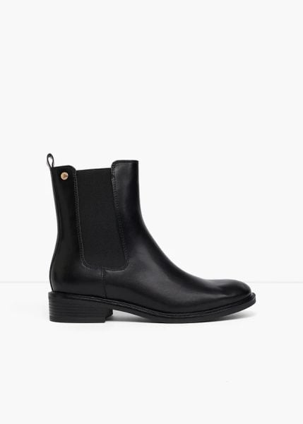 Sztyblety Esprit. Brązowe botki damskie bonprix, bez obcasa, bez zapięcia. Za 299.99 zł.