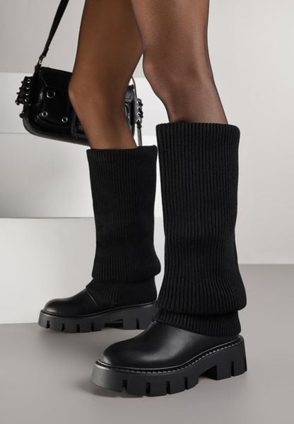 Czarne Kozaki Chunky z Dzianinową Cholewką Imitującą Nogawkę Fenema. Czarne kozaki damskie Renee, z dzianiny, bez obcasa, na płaskiej podeszwie. Za 179.99 zł.