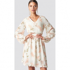 Trendyol Sukienka mini Powder Flower - Beige. Brązowe sukienki damskie Trendyol, z koronki, dekolt w kształcie v. Za 161.95 zł.