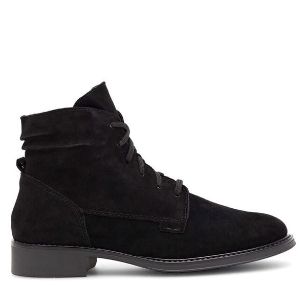 Trzewiki Lasocki. Czarne botki damskie Lasocki, bez obcasa, na płaskiej podeszwie, bez zapięcia. Za 229.99 zł.