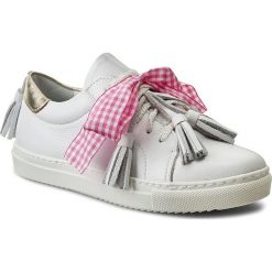 Sneakersy R.POLAŃSKI - 0860 Biały Lico. Białe półbuty damskie R.Polański, bez wzorów, z materiału, bez obcasa, na płaskiej podeszwie, bez zapięcia. W wyprzedaży za 179.00 zł.