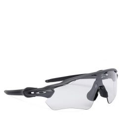 Okulary przeciwsłoneczne Oakley. Czarne okulary przeciwsłoneczne męskie Oakley. Za 1,179.00 zł.