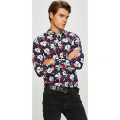 Only & Sons - Koszula. Szare koszule męskie marki Only & Sons, z bawełny, z klasycznym kołnierzykiem, z długim rękawem. Za 129.90 zł.