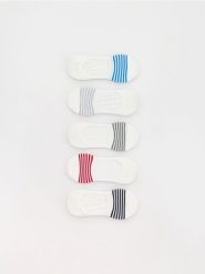 Skarpetki stopki 5 pack - biały. Białe skarpety męskie Reserved, bez wzorów. W wyprzedaży za 49.99 zł.