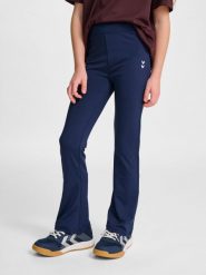 Rozkloszowane legginsy dziewczęce z wysokim stanem Hummel. Niebieskie legginsy dla dziewczynek Hummel, bez wzorów, z dzianiny. Za 190.00 zł.