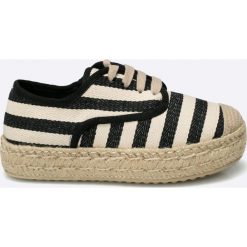 Corina - Espadryle. Espadryle damskie marki Corina. W wyprzedaży za 59.90 zł.