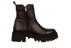 Botki Bayla-161 138 23512 Cacao 161599, Brązowy, Skóra naturalna - 39. Brązowe botki damskie Bayla, na zimę, z gumy, eleganckie, z okrągłym noskiem, bez obcasa, bez zapięcia. W wyprzedaży za 269.10 zł.