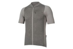 Koszulka rowerowa męska Endura GV500 Reiver S/S. Szare koszulki sportowe męskie ENDURA, l, bez wzorów, z tkaniny, bez kołnierzyka, bez ramiączek, na fitness i siłownię. Za 429.99 zł.