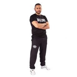 Spodnie do biegania Kwon Professional Boxing. Czarne spodnie sportowe męskie KWON, l, bez wzorów, z dresówki, do biegania. Za 192.50 zł.