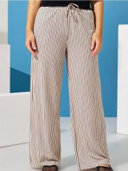 Spodnie wide leg z wiskozą - wielobarwny. Spodnie materiałowe damskie Sinsay, l, bez wzorów, z wiskozy. W wyprzedaży za 33.99 zł.