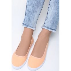 Pomarańczowe Balerinki Got Me Rocking. Baleriny damskie marki NEWFEEL. Za 39.99 zł.