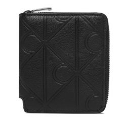 Portfel Calvin Klein. Czarne portfele męskie Calvin Klein, bez wzorów. Za 289.99 zł.