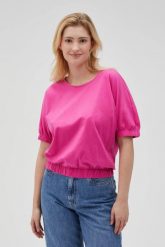 Bluzka z krótkimi rękawami fuksjowa. Bluzki damskie MOODO, l, bez wzorów, z bawełny, bez kołnierzyka, bez ramiączek. Za 54.99 zł.